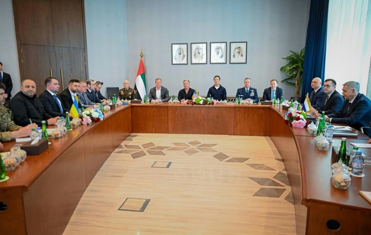 Kreml: Ukraine-Gespräche in Abu Dhabi waren 