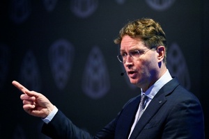 Mercedes-Chef Källenius warnt vor politischem Rechtsruck