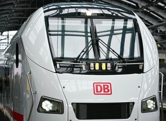 Tarifverhandlungen mit Lokführergesellschaft: Bahn legt erstes Angebot vor