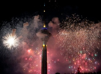 Videos in Onlinediensten zeigen Anti-Chamenei-Sprechchöre in Teheran