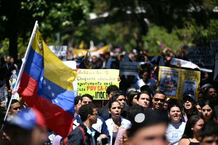 Venezuela: Tausende bei erster großer Oppositions-Demo nach Maduro-Festnahme