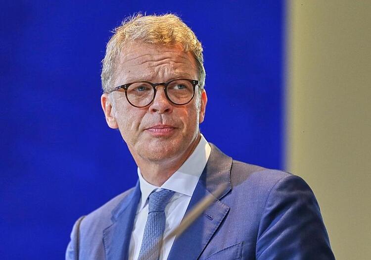 Deutsche-Bank-Chef sieht Handlungsbedarf bei Lebensarbeitszeit