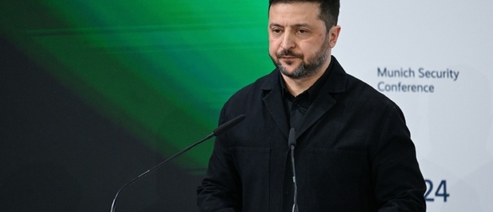 Selenskyj beklagt langsame Rüstungslieferungen - Zwei Tote bei russischen Angriffen