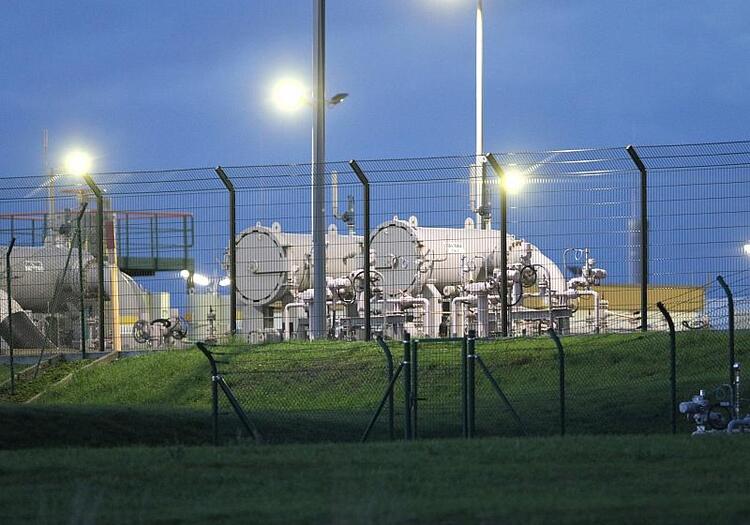 Grüne werfen Reiche Untätigkeit bei Gasversorgung vor