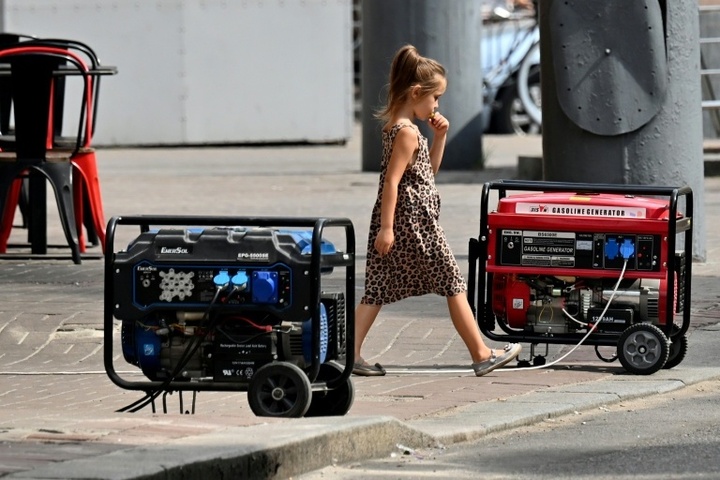 Tödliche Abgase von Notstromaggregat: 73-Jähriger stirbt in Mecklenburg-Vorpommern
