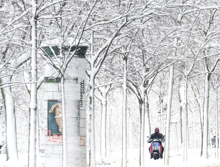 Starke Schneefälle und Lawinen in Österreich: Fünf Tote
