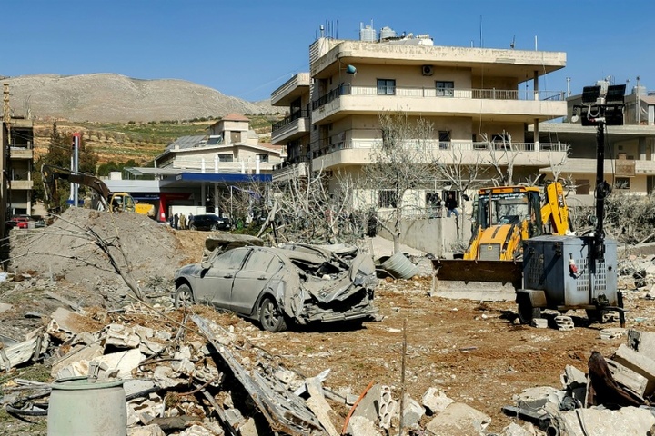 Libanesisches Gesundheitsministerium: Zwölf Tote bei israelischen Angriffen