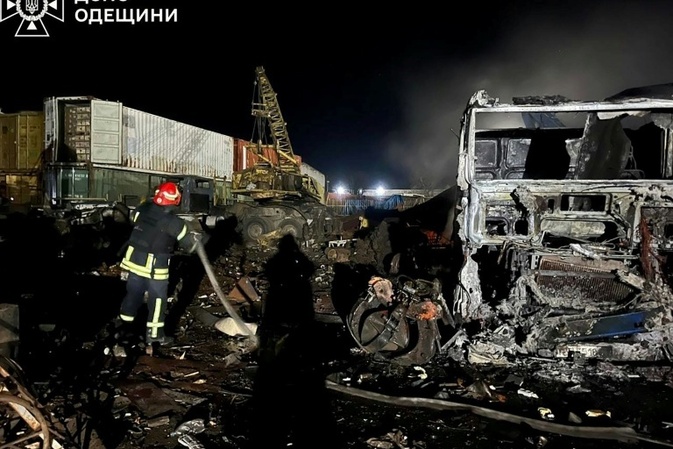 Mindestens drei Tote bei russischer Angriffswelle auf Ukraine