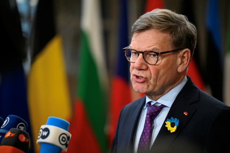 Vor Jahrestag des Ukraine-Kriegs: Ungarns Sanktions-Blockade sorgt für Unmut