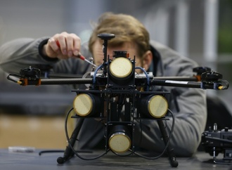 Elektroindustrie erreicht 2025 Exportrekord - deutlicher Anstieg zum Jahresende