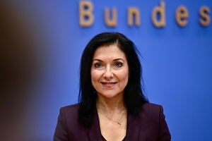 Deutschland und Kanada vereinbaren engere Zusammenarbeit in der Autoindustrie