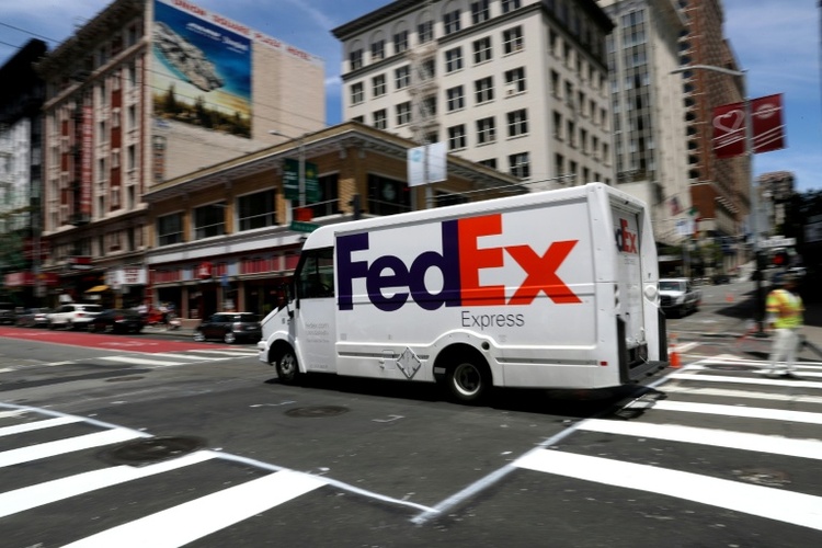 Nach Urteil gegen Trumps Zölle: US-Lieferunternehmen Fedex verklagt US-Regierung