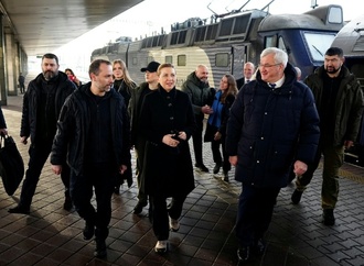 Von der Leyen und europäische Staatenlenker treffen vier Jahre nach Kriegsbeginn in Kiew ein