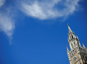 Streit über Tempo 30 in München: Stadt muss Verkehrsschilder wieder aufstellen