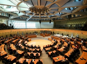 Nordrhein-Westfalen wählt am 25. April 2027 neuen Landtag