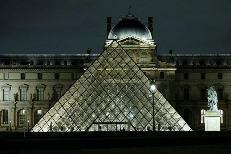 Vier Monate nach Juwelen-Raub im Louvre: Museums-Direktorin tritt zurück