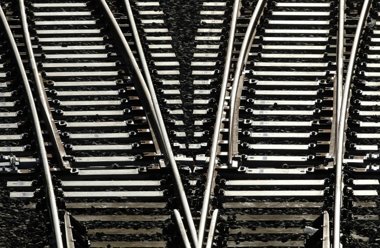 Bahnstrecke Dresden-Prag: Fortschritt bei Planung für Tunnel durch Erzgebirge