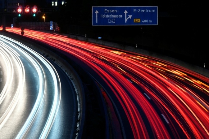 Einigung auf Tarifpaket: Mehr Geld für Beschäftigte der Autobahn GmbH ab Mai