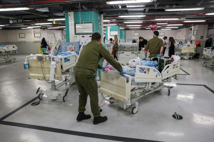 Israel meldet iranische Raketenangriffe und löst Luftalarm aus