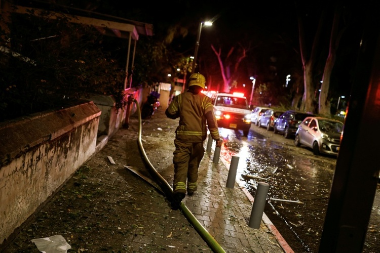 Todesopfer bei Angriffen Irans auf Israel - Explosionen auch in Jerusalem und Westjordanland