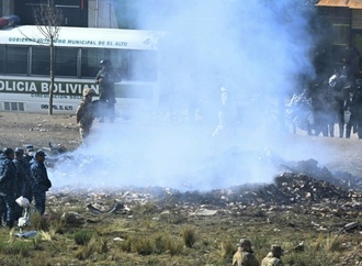 Mindestens 22 Tote nach Unglück mit Militärflugzeug in Bolivien