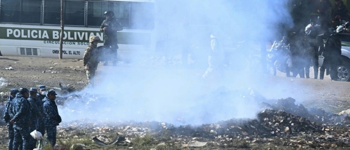 Mindestens 22 Tote nach Unglück mit Militärflugzeug in Bolivien