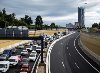 ADAC erwartet für Wochenende wenig Stau - Behinderungen regional möglich