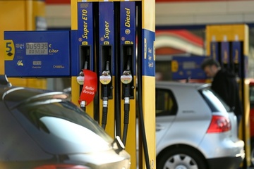 ADAC: Benzin- und Dieselpreis bis Montagnachmittag weiter gestiegen