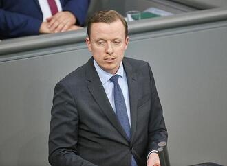 SPD-Politiker Ahmetovic kritisiert Kommunikation von Wadephul