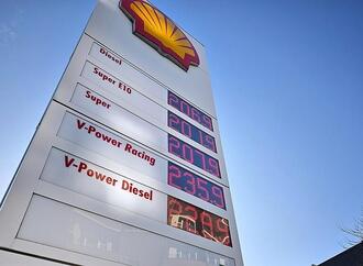 Spritpreise steigen nach Kriegsausbruch im Iran massiv