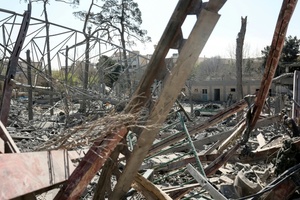 Iran-Krieg: Neue massive Angriffe - Mädchen in Kuwait getötet - USA versenken iranisches Kriegsschif