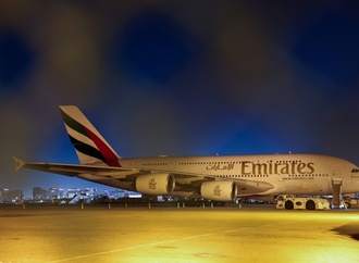 Weniger Flugstreichungen in der Golfregion - deutlich mehr Starts in den Emiraten