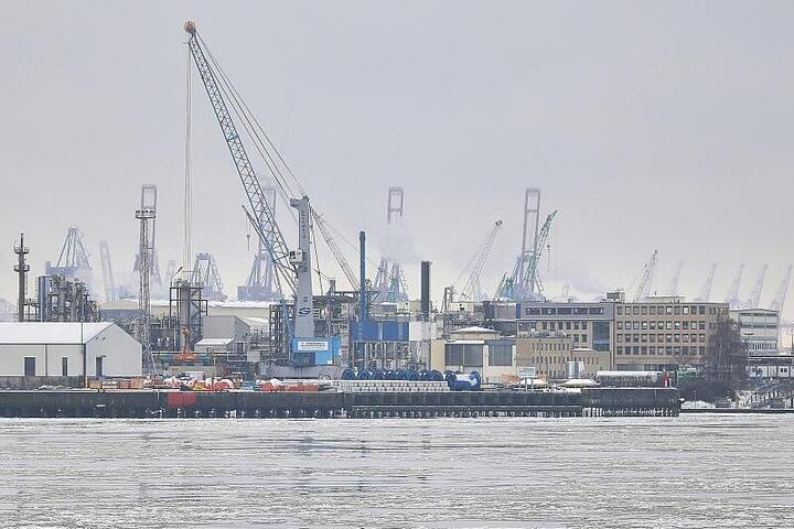 Wirtschaftsinstitute kalkulieren Kriegsfolgen für Deutschland