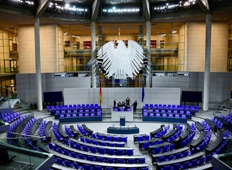 Längere Fristen und mehr Geld: Bundestag billigt Änderung der Krankenhausreform