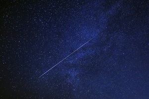 Meteorit in Rheinland-Pfalz: Finder dürfen Bruchstücke behalten