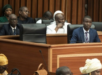 Senegal beschließt Verdopplung von Höchststrafe für gleichgeschlechtliche Paare