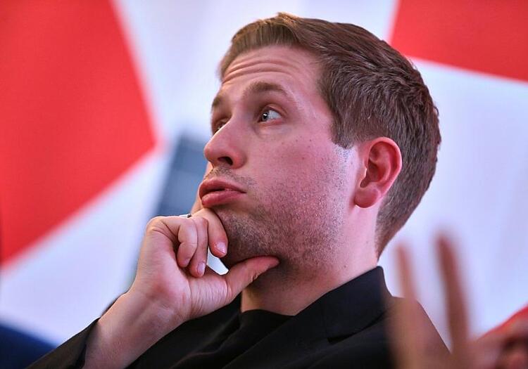 Kühnert sieht kaum Chancen für Rot-Rot-Grün auf Bundesebene