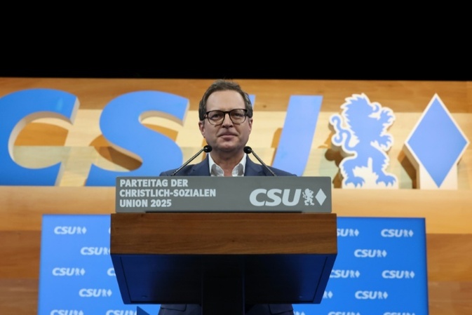 CSU-Generalsekretär für Bau kleiner Atomkraftwerke