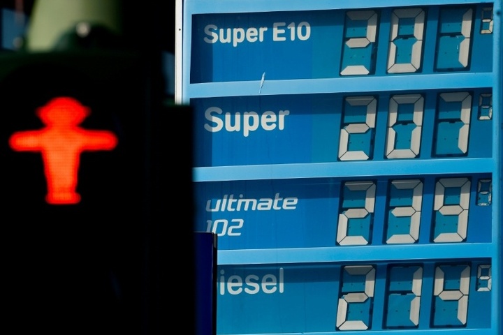 Hohe Spritpreise: Union und SPD drohen Branche mit staatlichen Eingriffen