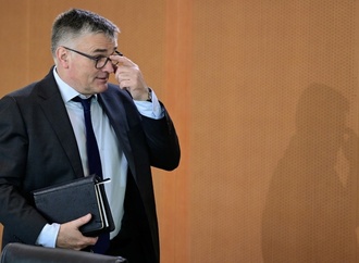 Bundesregierung weist Trumps Drohung zurück: ''Das ist kein Krieg der Nato''