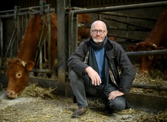 Belgisches Gericht urteilt im Klimaprozess eines Bauern gegen Total-Konzern