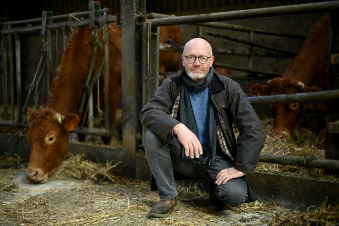 Belgisches Gericht urteilt im Klimaprozess eines Bauern gegen Total-Konzern