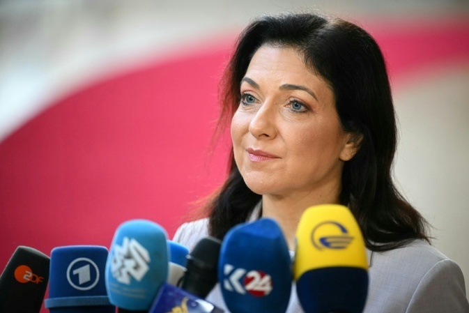 Bundeswirtschaftsministerin Reiche kritisiert mögliche Lockerung von US-Sanktionen gegen Iran