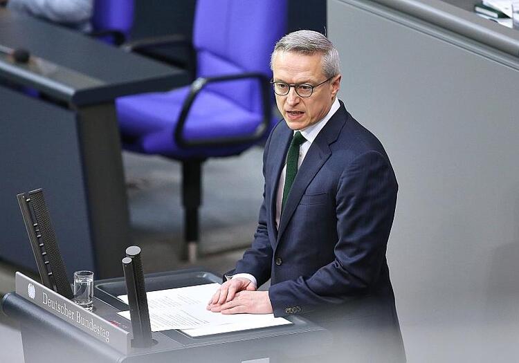 Digitalminister erwartet dramatische Jobverluste durch KI