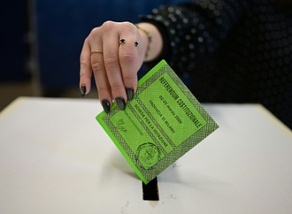 Italiener stimmen in Referendum über Justizreform ab - knappes Rennen erwartet