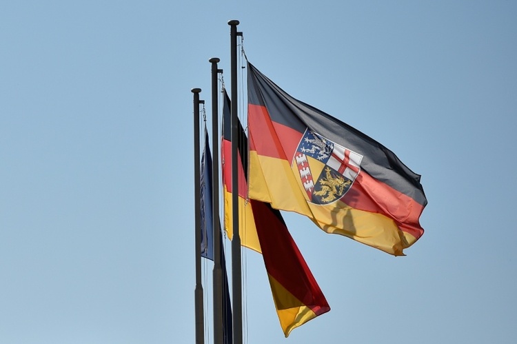 Grüne im Saarland wählen Vizechefin Lahoda zu Spitzenkandidatin für Landtagswahl