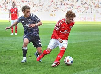 1. Bundesliga: Mainz gewinnt spät gegen Frankfurt