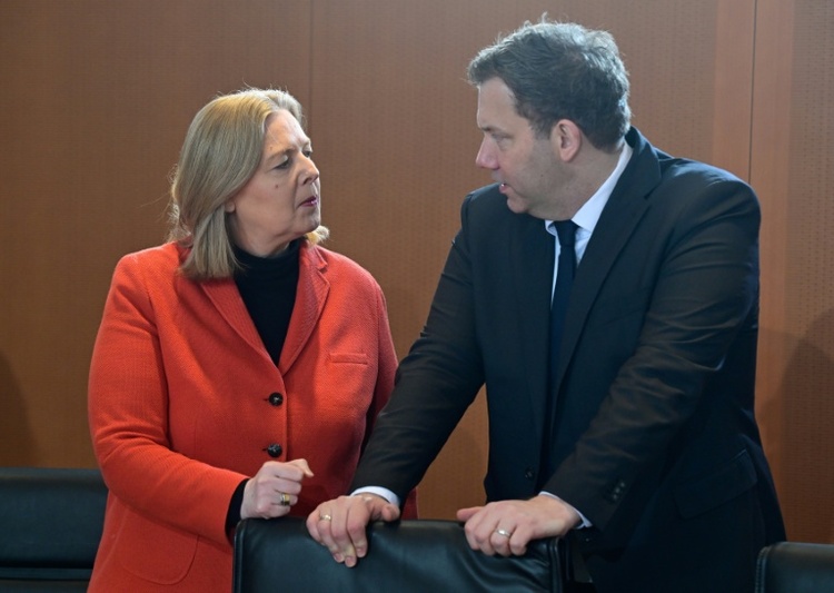 Rehlinger will nicht SPD-Chefin werden - Miersch verteidigt Klingbeil und Bas