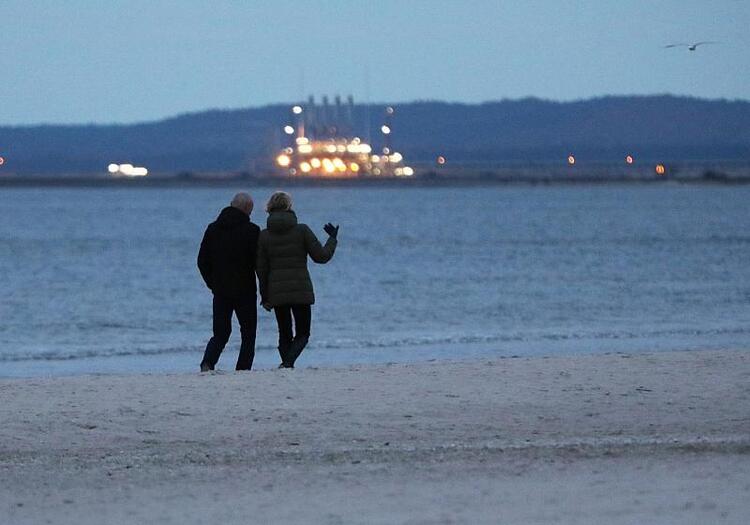 Kostenlose Ehepartner-Mitversicherung in Krankenkassen vor dem Aus