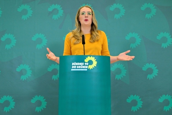 Dröge kritisiert neues Klimaschutzprogramm als ''dreiste Täuschung''